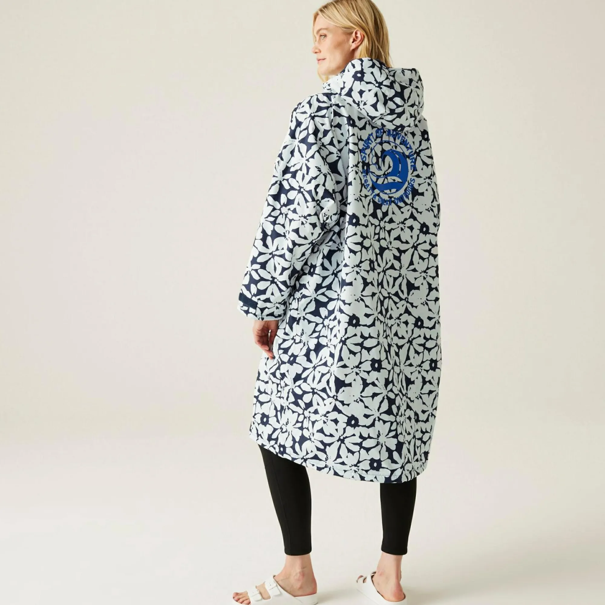 Women Regatta Staycation|Festival<Adult Waterproof Changing Robe |