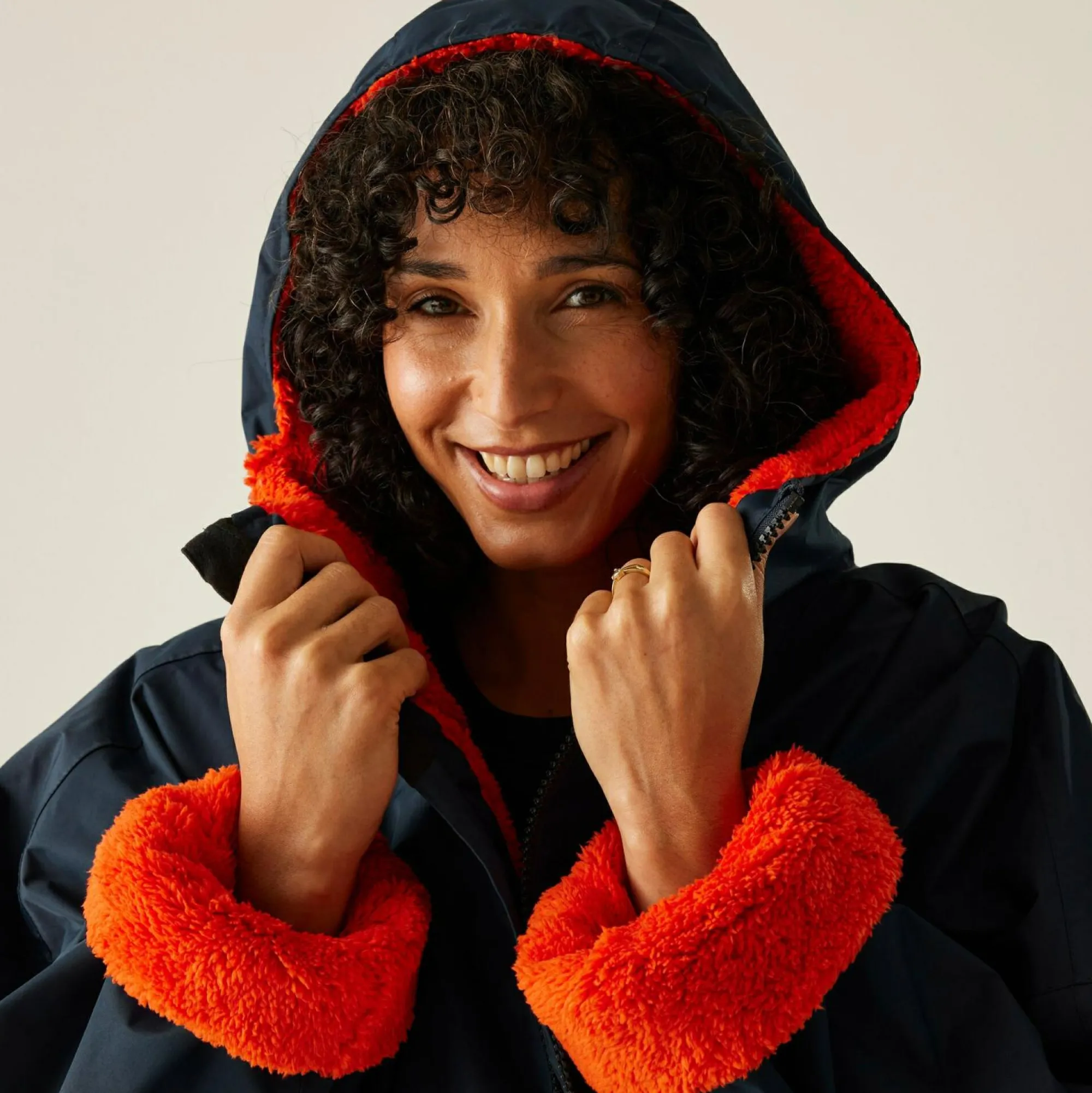 Women Regatta Staycation|Festival<Adult Waterproof Changing Robe |