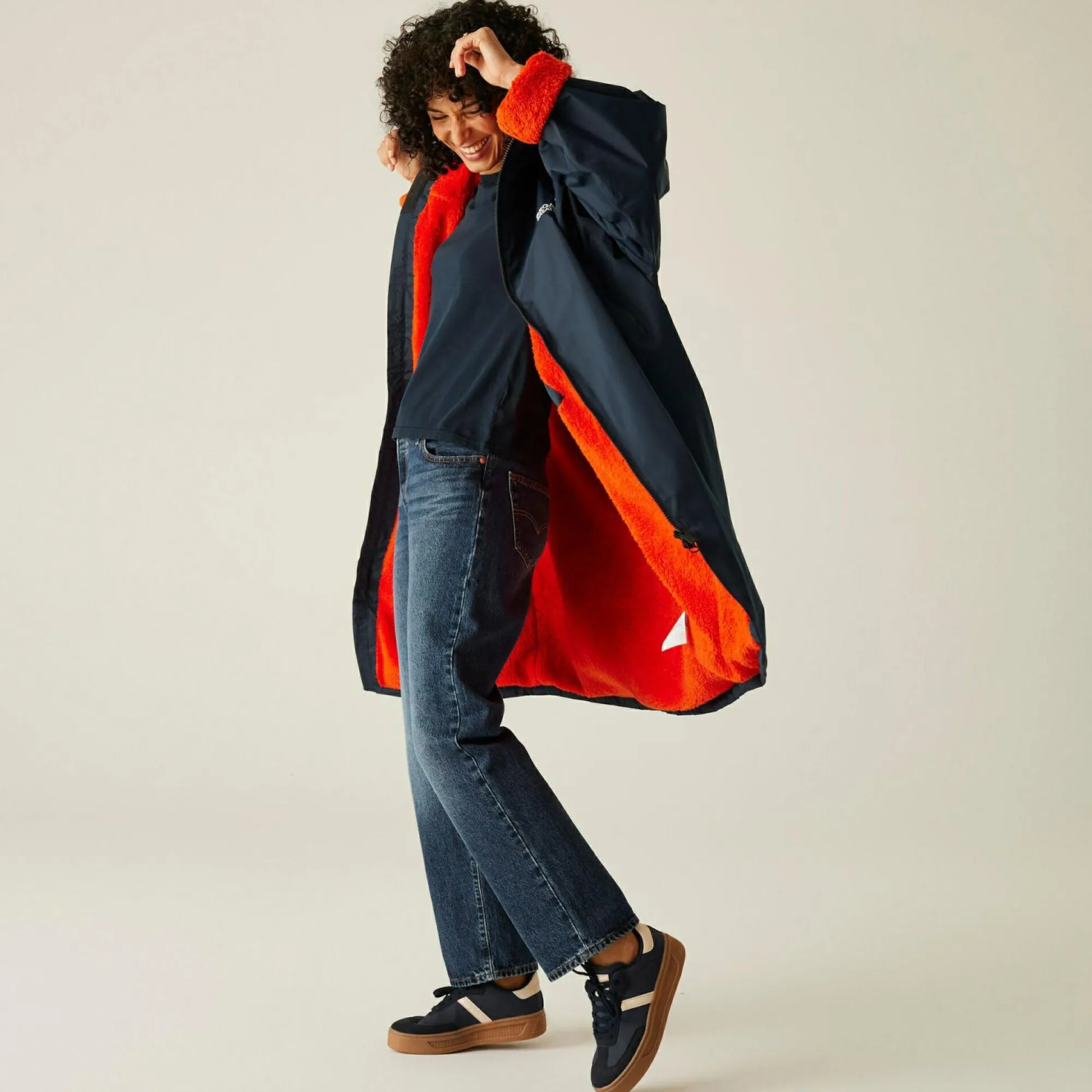 Women Regatta Staycation|Festival<Adult Waterproof Changing Robe |