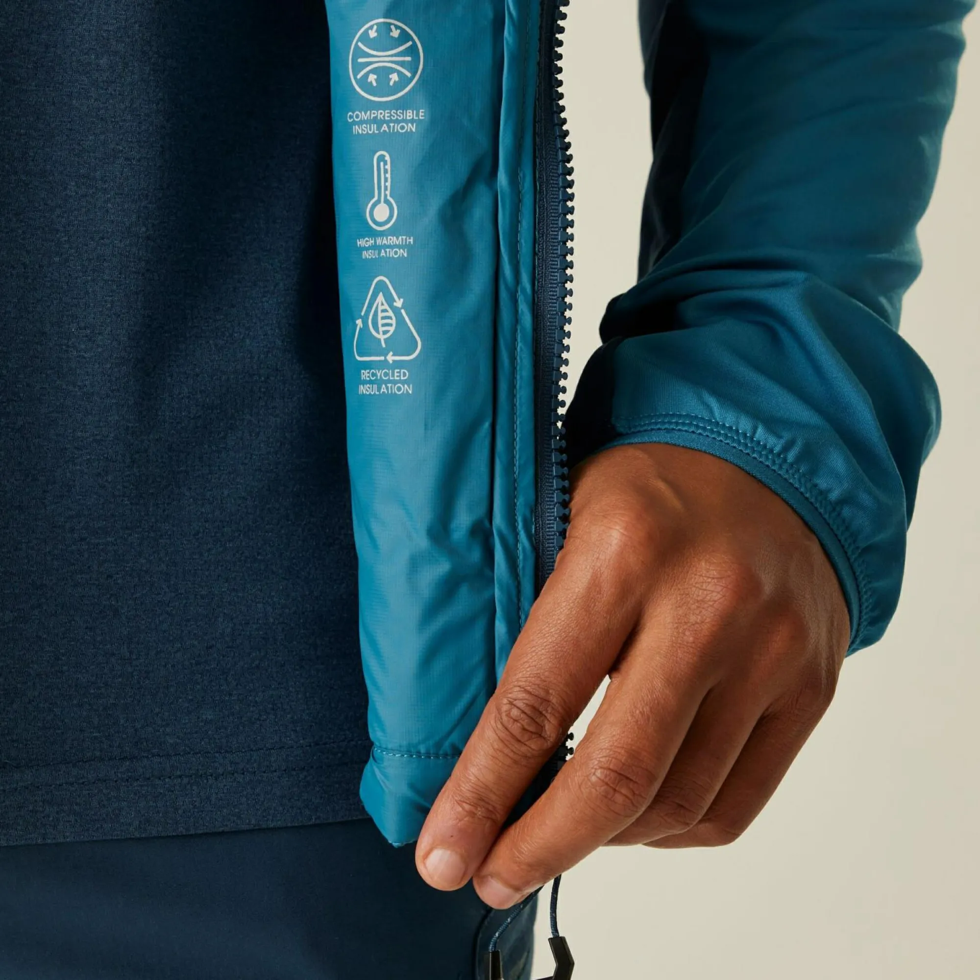 Regatta Lightweight Jackets<Dare 2b - Men's Descending II Hybrid Jacket |