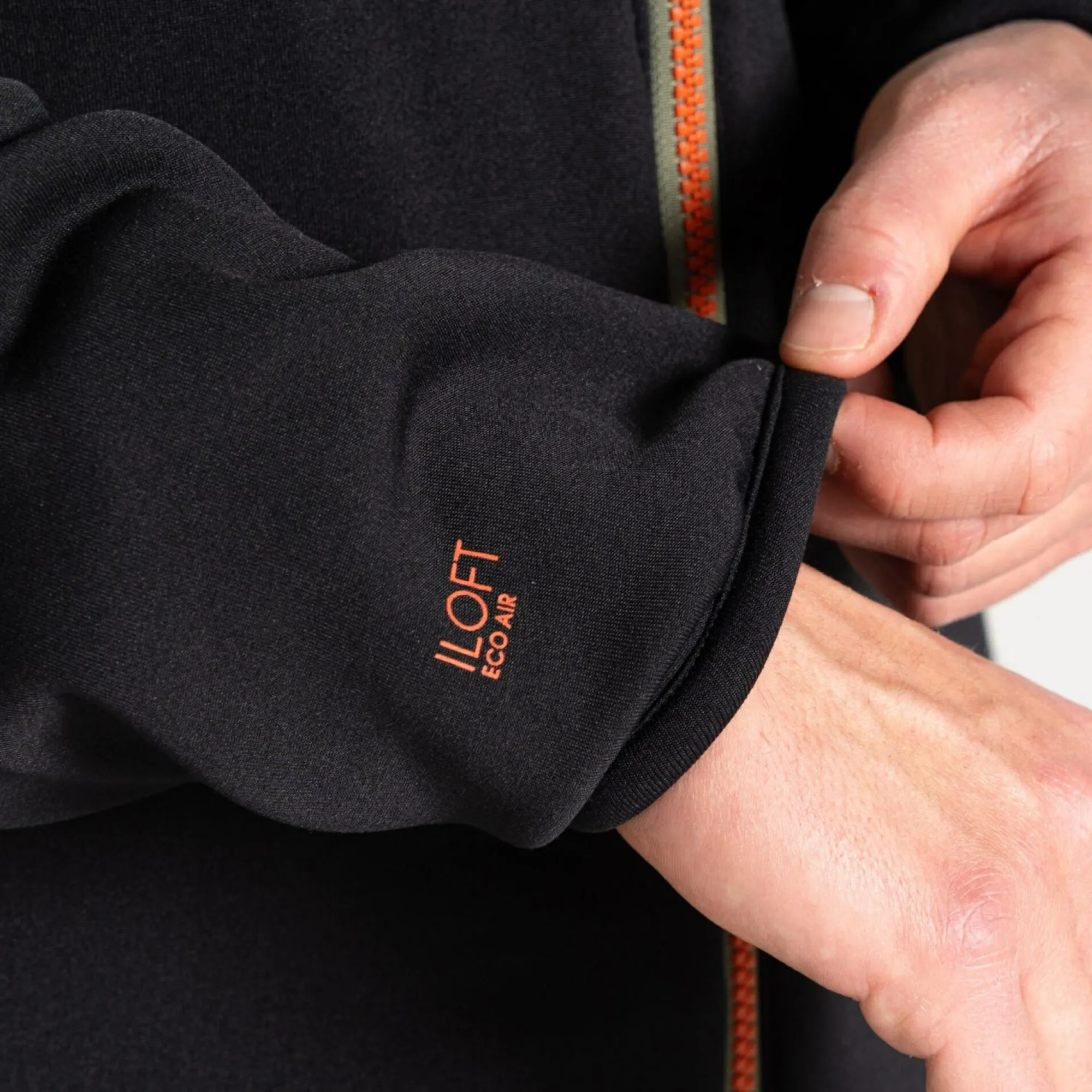 Regatta Lightweight Jackets<Dare 2b - Men's Mountain Series Hybrid |