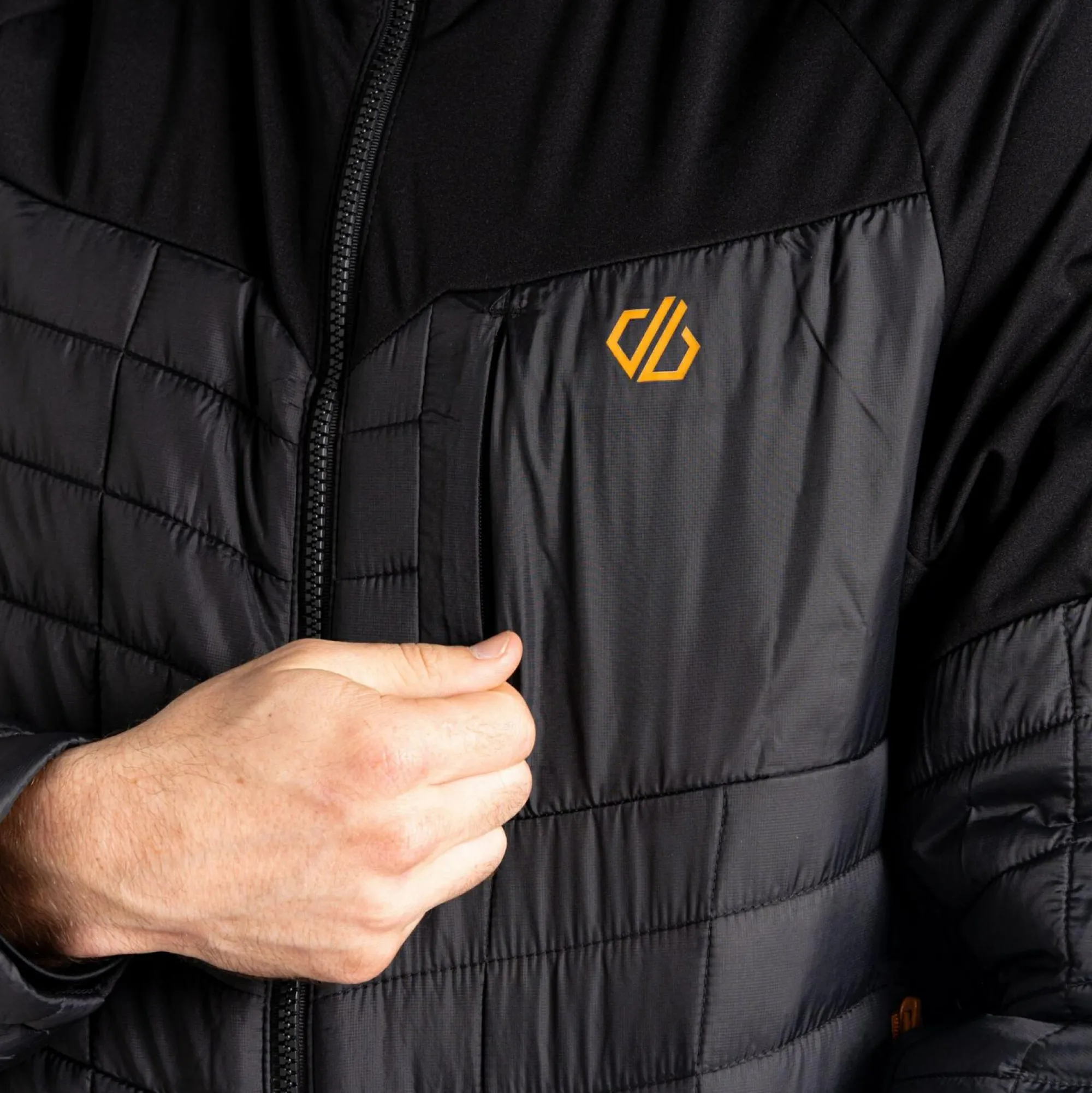 Regatta Lightweight Jackets<Dare 2b - Men's Mountaineer II Hybrid Jacket |