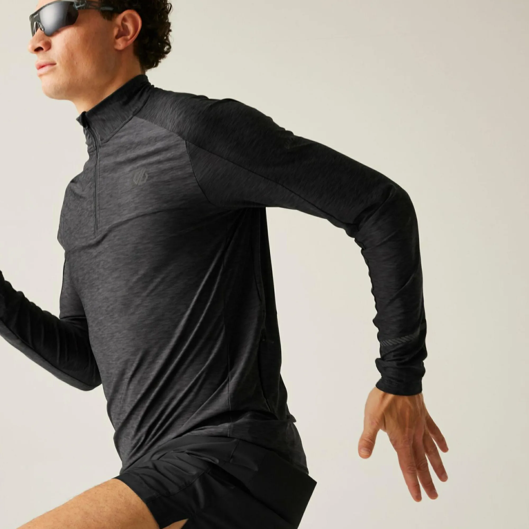 Regatta T-Shirts|Gym Tops<Dare 2b - Men's Power Up II Lightweight Jersey |