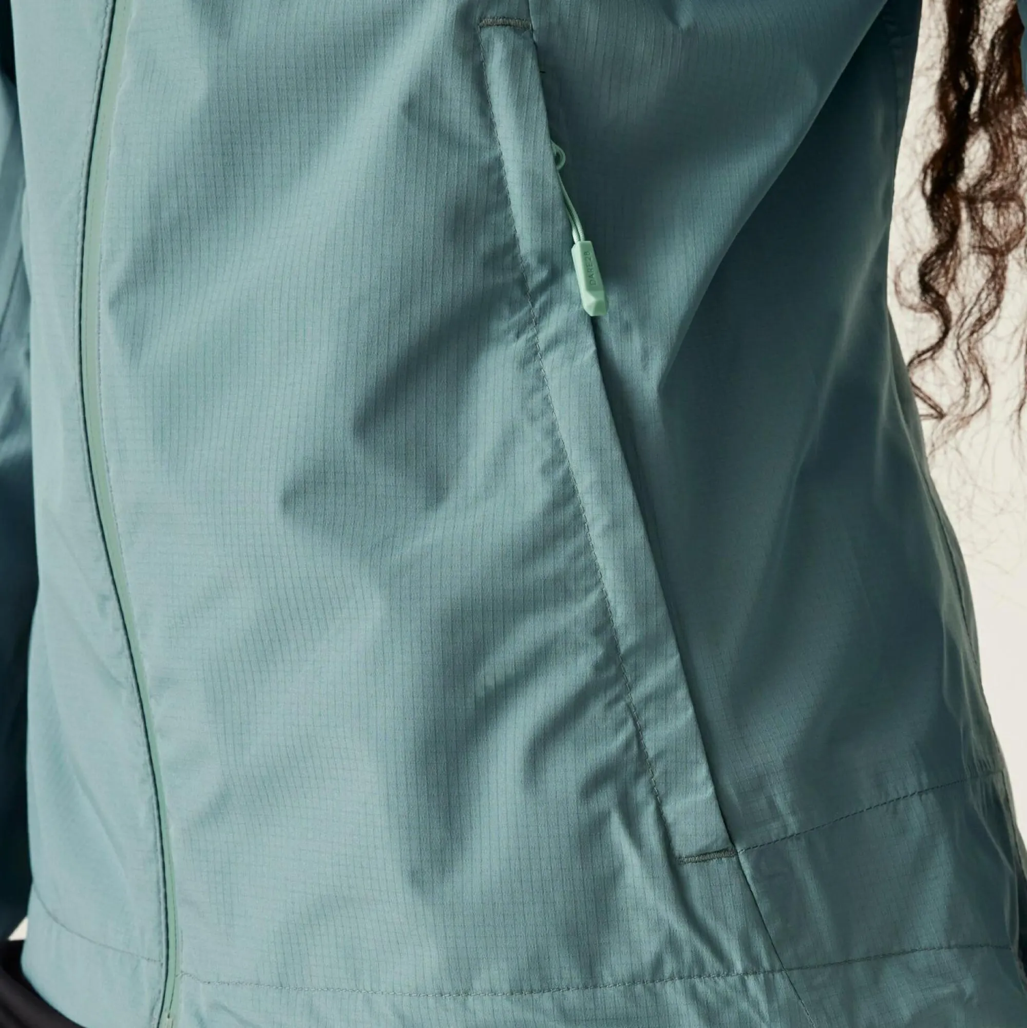 Women Regatta Waterproof Jackets|Festival<Dare 2b - Women's Breathe Easy Waterproof Jacket |
