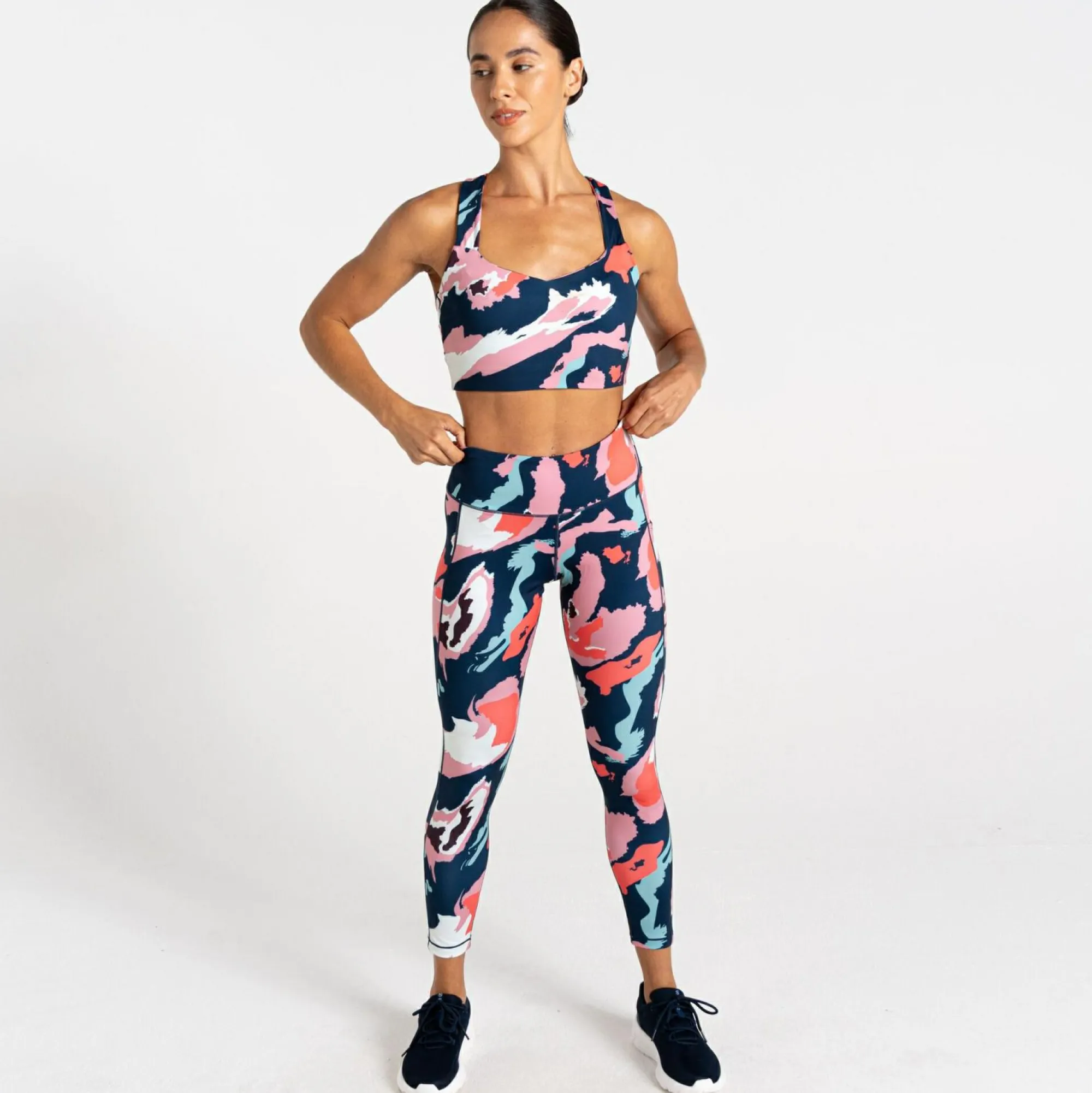 Women Regatta T-Shirts<Dare 2b - Women's Swift III Sports Bra |