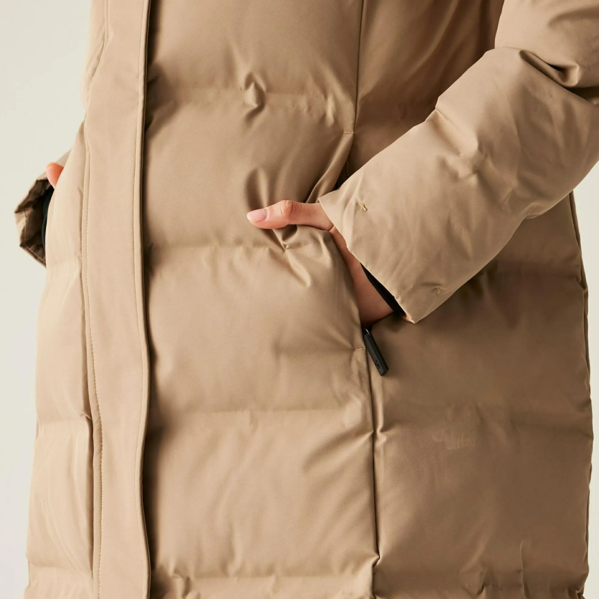 Women Regatta Padded Jackets<Dare 2b - Women's Wander Padded Jacket |