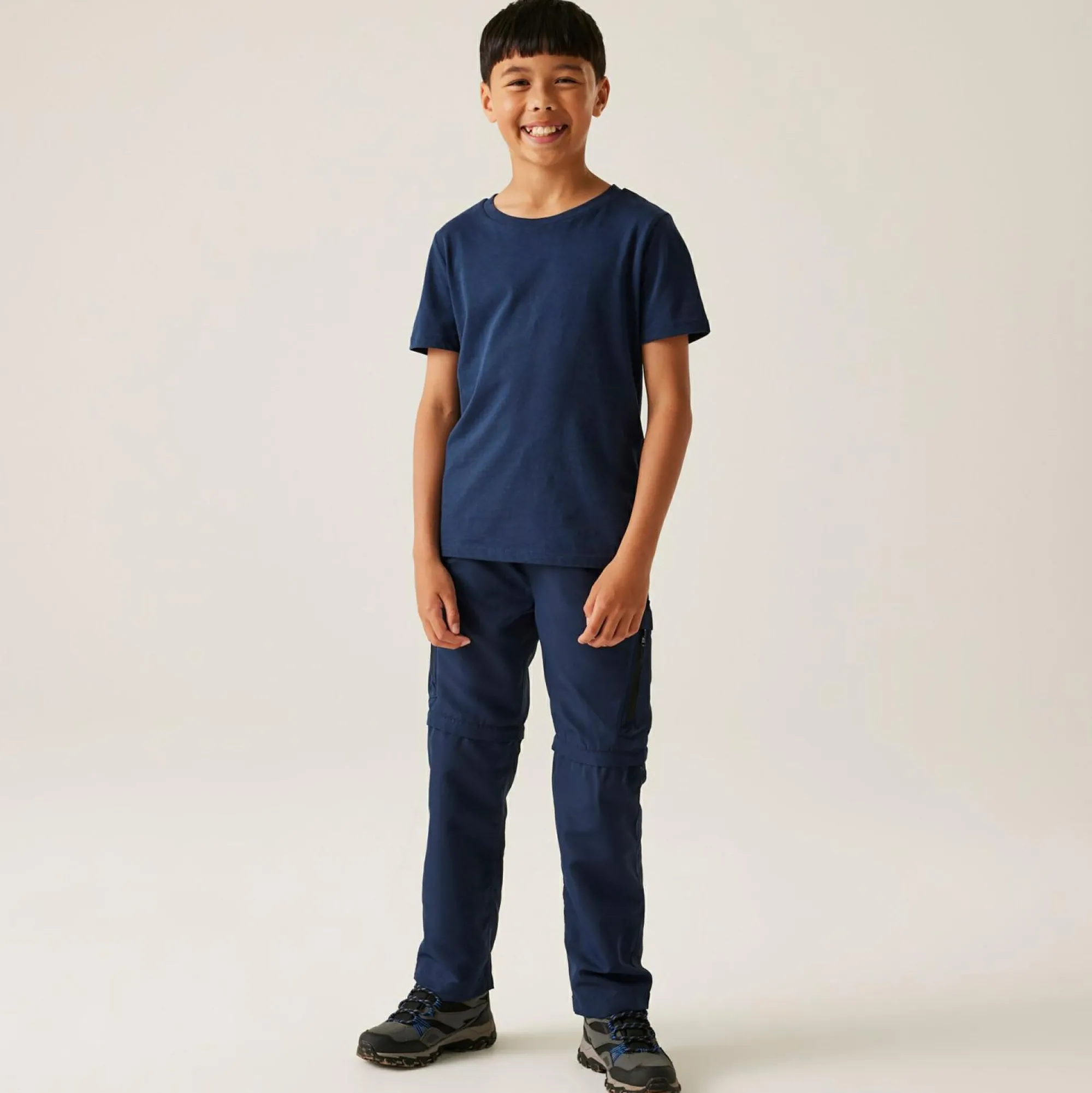 Kids/BOY Regatta Trousers & Shorts|Bottoms<Kids' Sorcer III Zip Off Trousers |