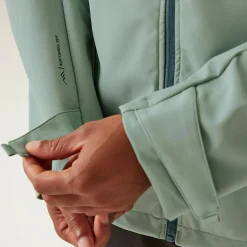 Regatta Softshell Jackets<Men's Arana Softshell Jacket |