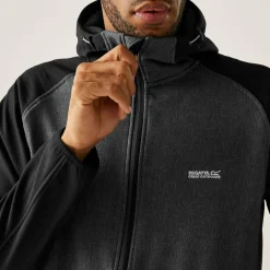 Regatta Softshell Jackets<Men's Arec III Softshell Jacket |