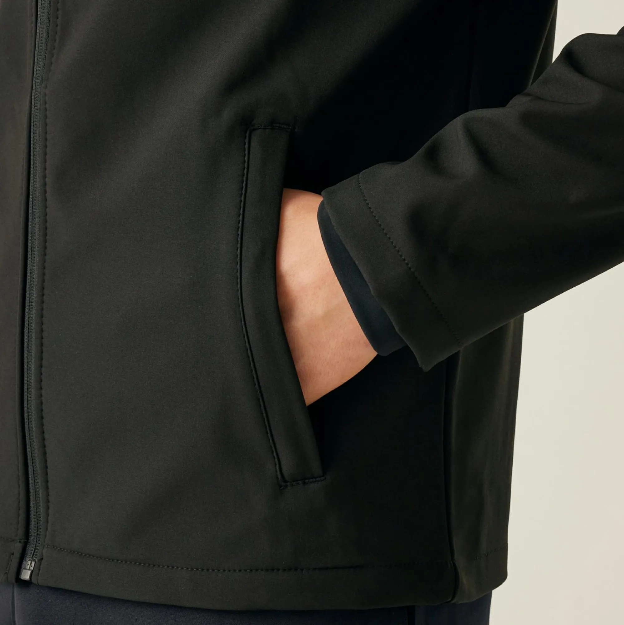Regatta Softshell Jackets<Men's Classic Printable Lightweight Softshell Jacket |
