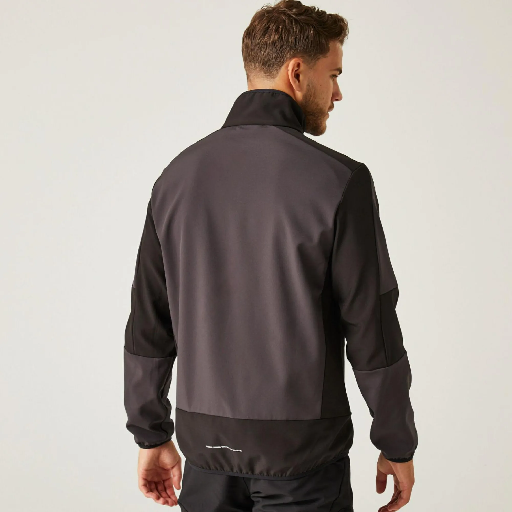 Regatta Softshell Jackets<Men's E-Volve 2 Layer Softshell Jacket |