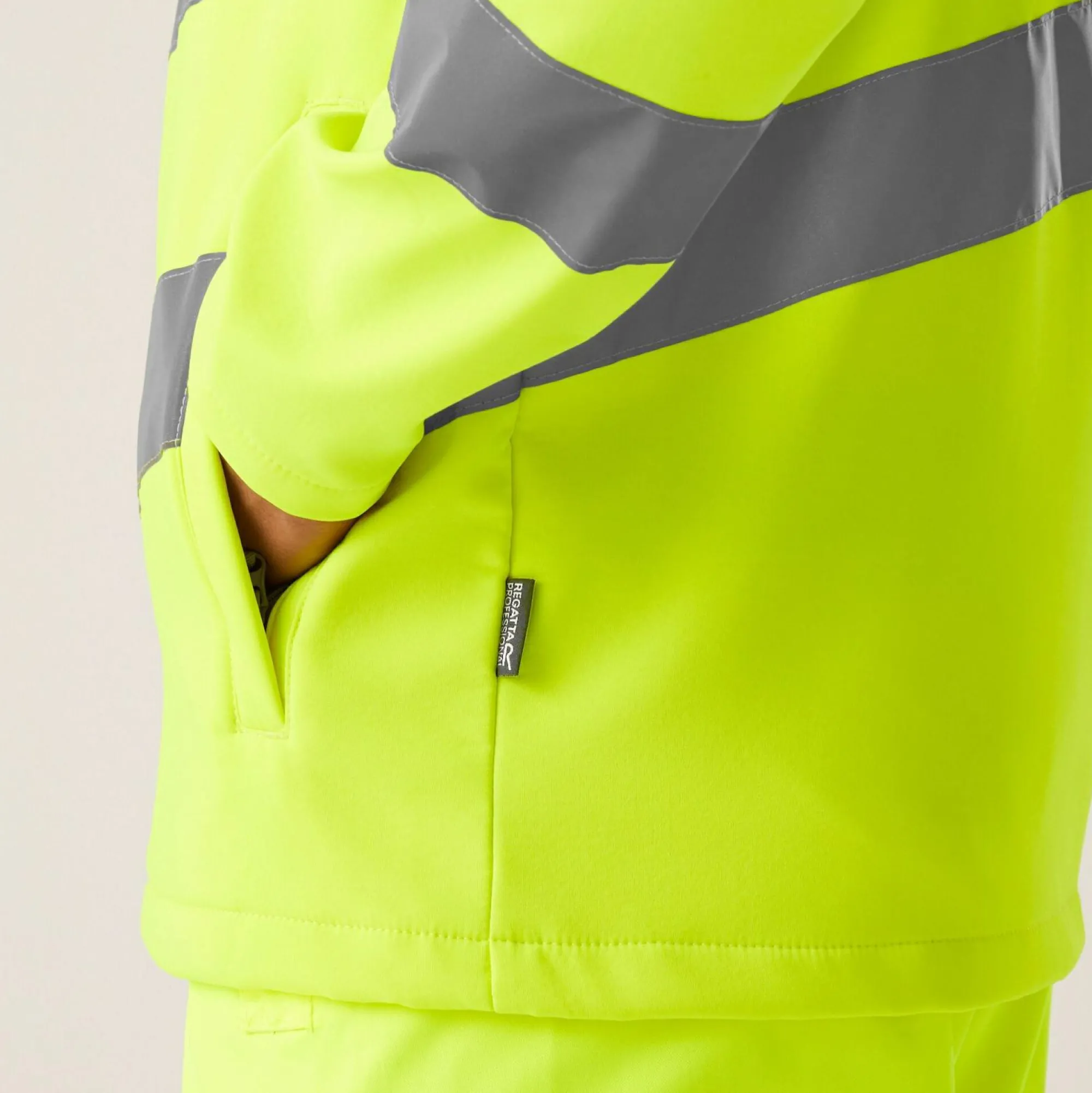 Regatta Jackets<Men's Hi-Vis Pro Contract Ablaze 2 Layer Softshell Jacket |