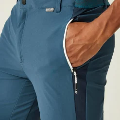 Regatta Shorts<Men's Mountain II Walking Shorts |