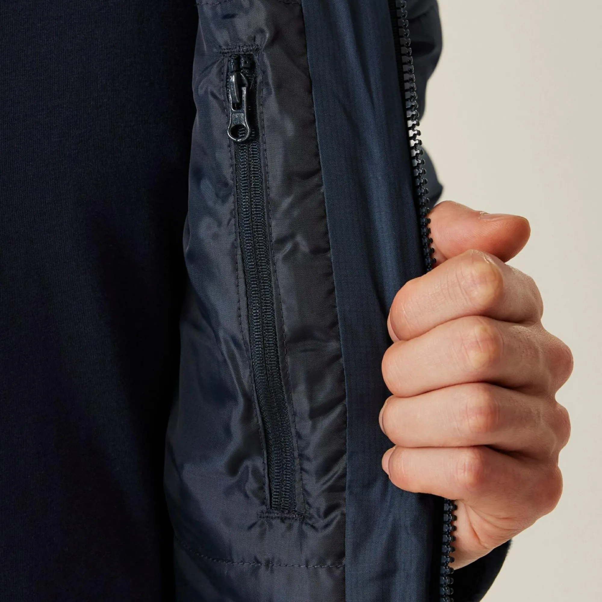 Regatta Padded Jackets<Men's Nevado VII Insulated Padded Jacket |