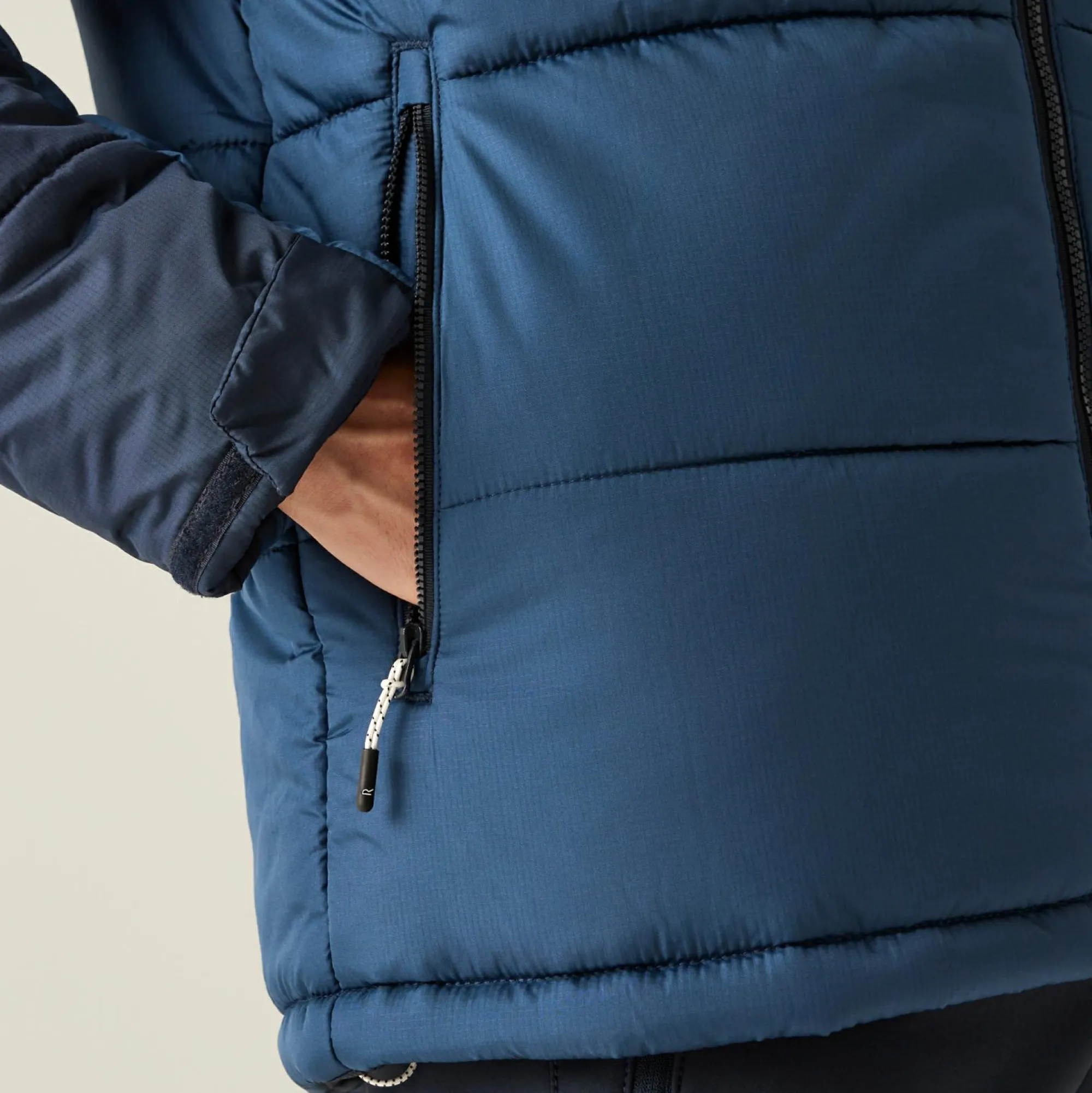 Regatta Padded Jackets<Men's Nevado VII Insulated Padded Jacket |