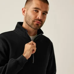 Regatta Hoodies & Sweatshirts<Men's Pro Quarter Zip Sweatshirt |
