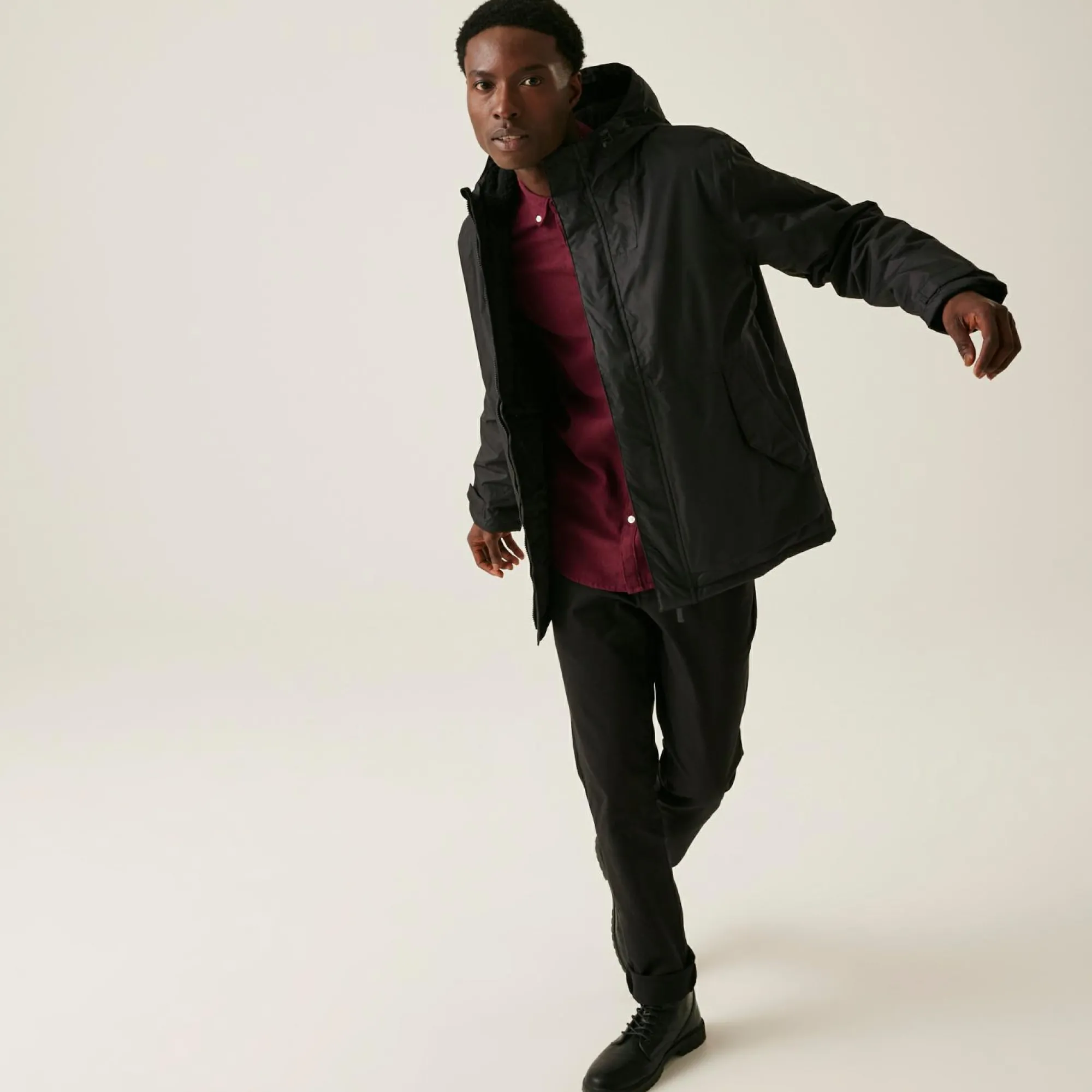 Regatta Waterproof Jackets<Men's Sterlings IV Waterproof Jacket |