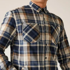 Regatta Shirts<Men's Thamos Long Sleeved Checked Shirt |