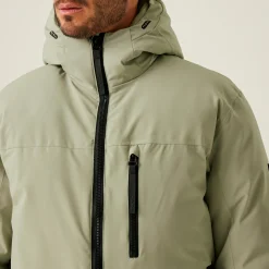 Regatta Waterproof Jackets<Men's Yewbank III Waterproof Jacket |