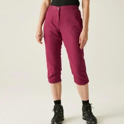 Women Regatta Walking Trousers<Women's Chaska III Capri Walking Trousers |