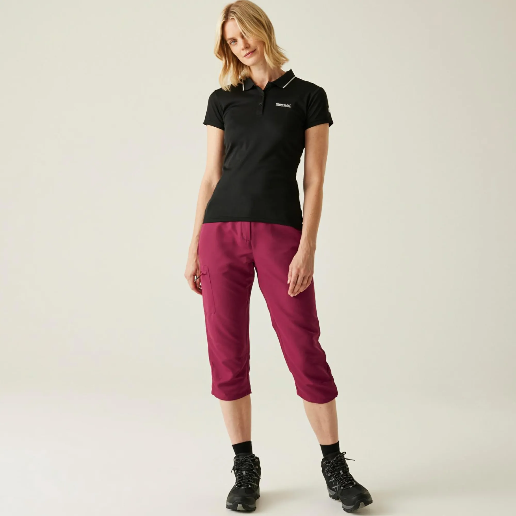 Women Regatta Walking Trousers<Women's Chaska III Capri Walking Trousers |