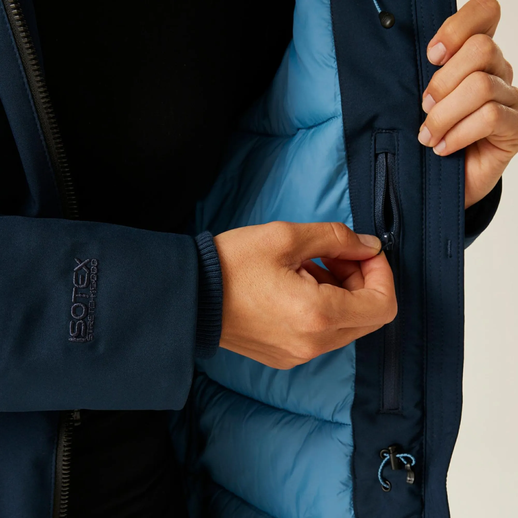 Women Regatta Waterproof Jackets<Women's Yewbank IV Waterproof Jacket |